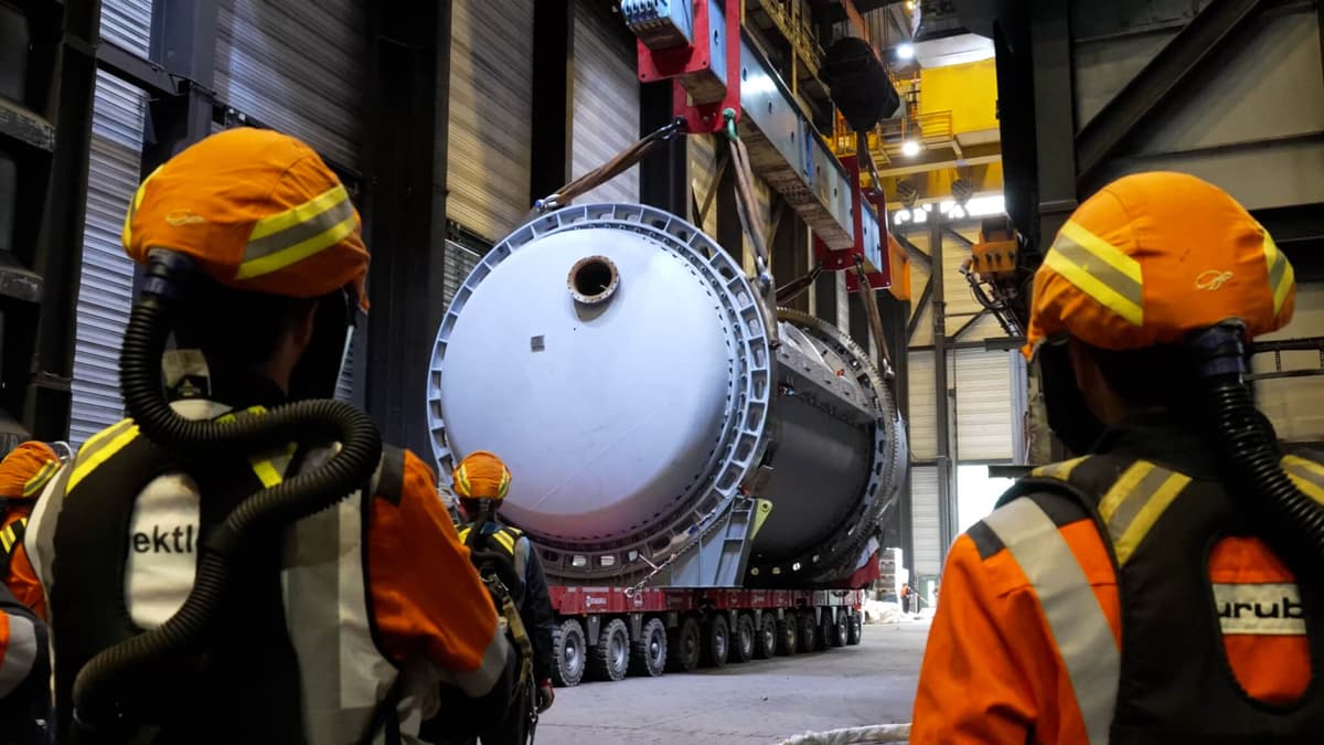 Hydrogen-Ready Anode Furnaces Installed at Aurubis' Hamburg Plant