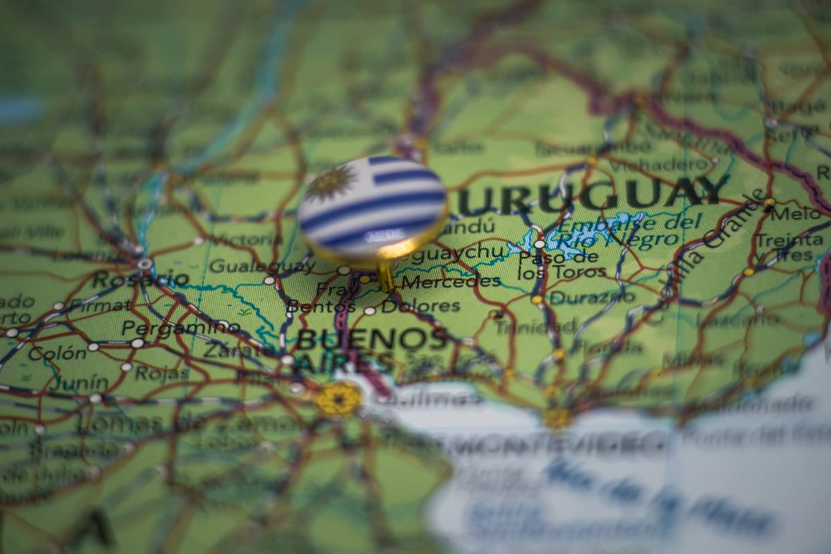 Uruguay's Green Hydrogen Roadmap: A Sustainable Vision for 2040