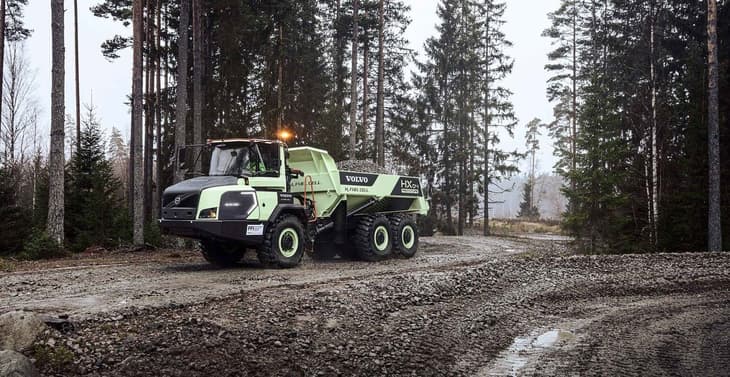 Volvo starts testing on ‘world’s first’ hydrogen-powered articulated hauler