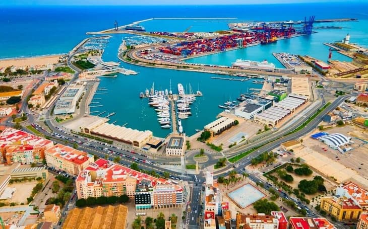 CNH2 to operate hydrogen refuelling station in Spanish port