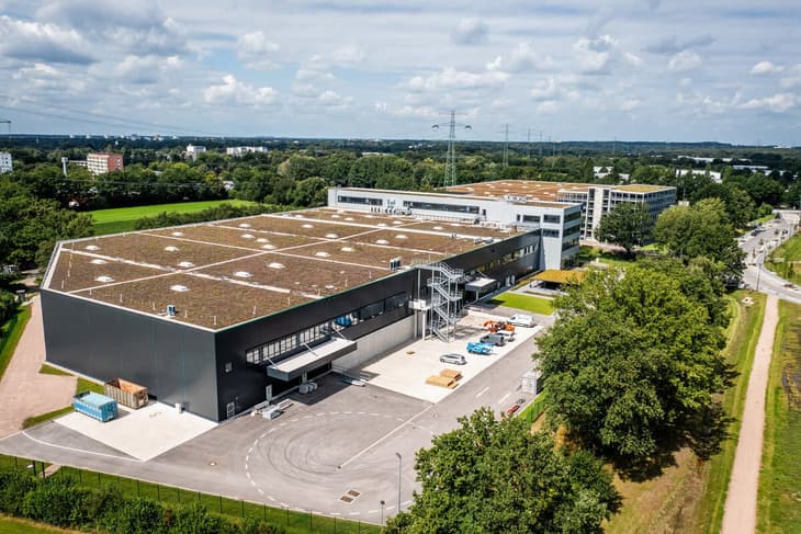 Quest One: H-TEC rebrands and launches 5GW electrolyser production facility