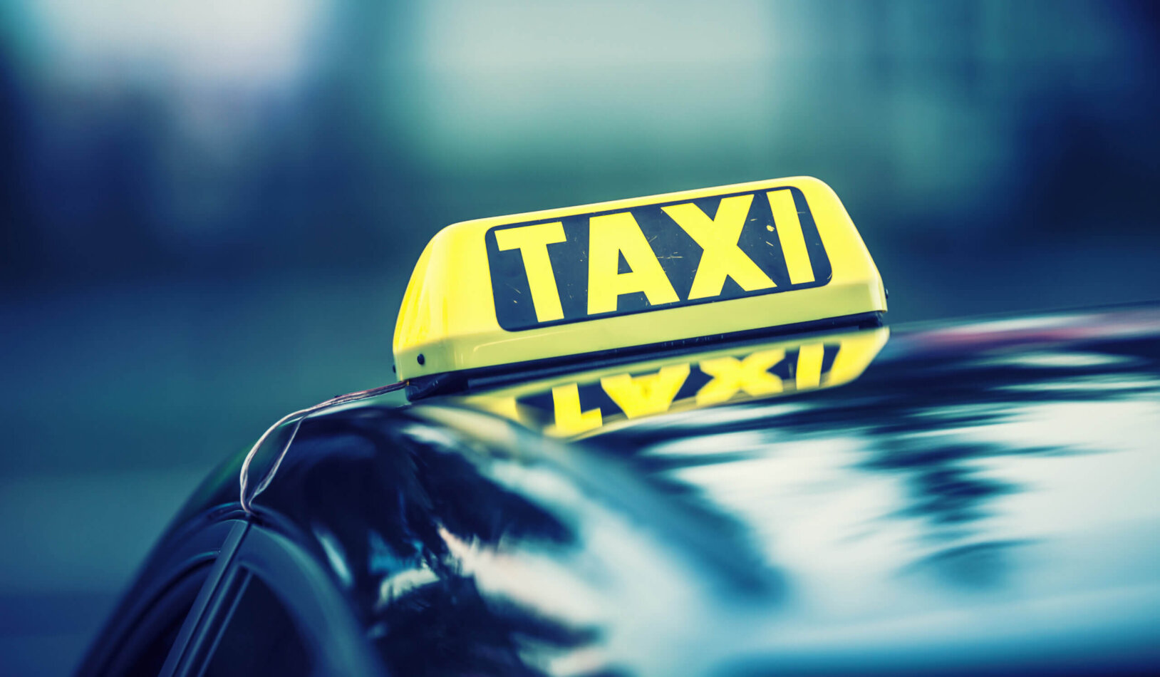Шашечки такси на прозрачном фоне